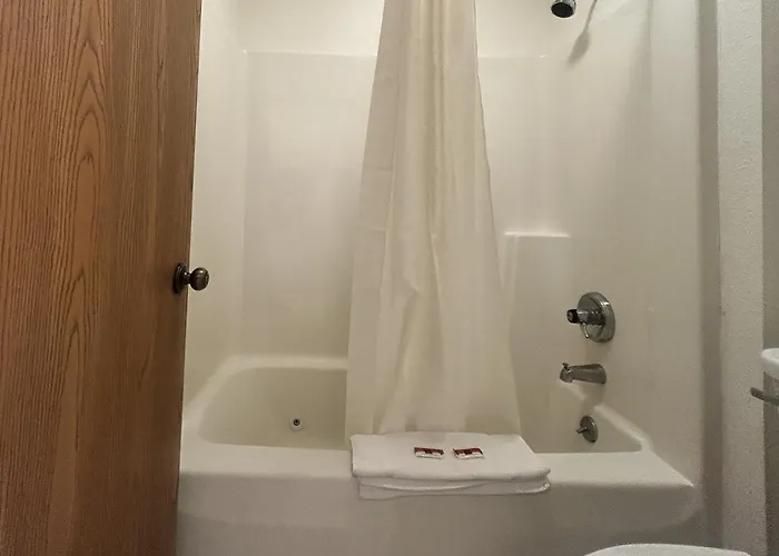 Hotel Budget By O Greensville I 70 Greenville