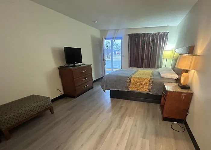 Hotel Budget By O Greensville I 70