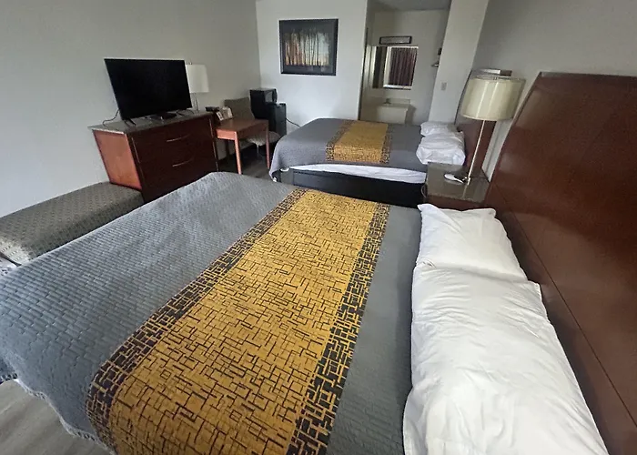 Hotel Budget By O Greensville I 70